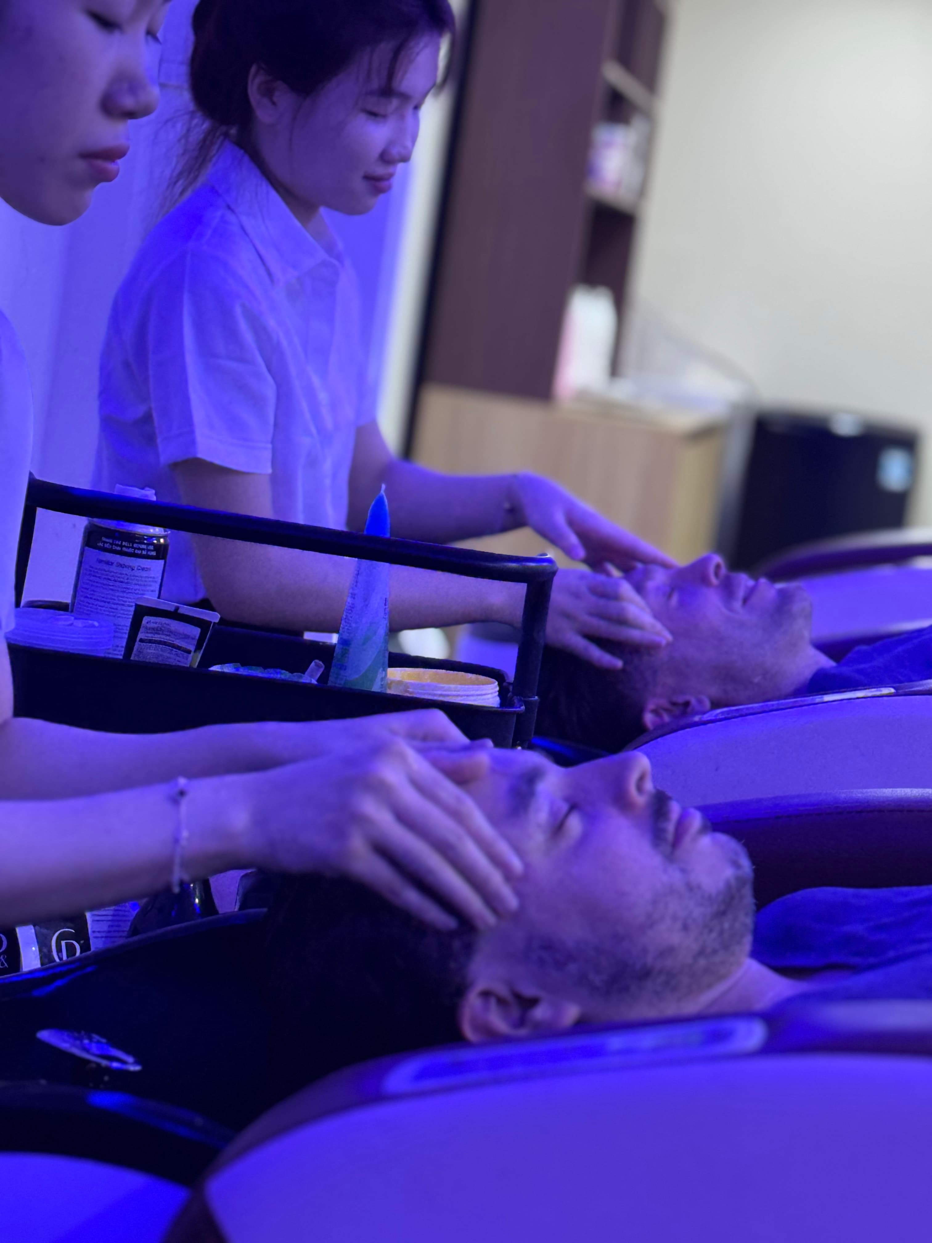 Mr. Relax salon